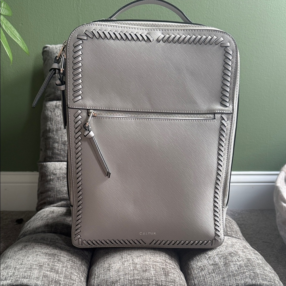 Calpak Women's Laptop Bag in Elegant Gray